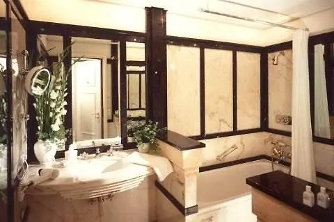 Schloss Reinhartshausen Hotel