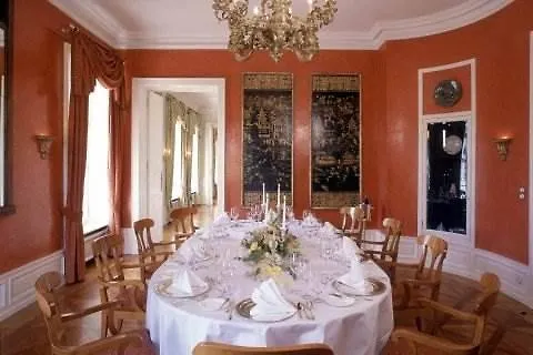 Hotel Schloss Reinhartshausen 5*