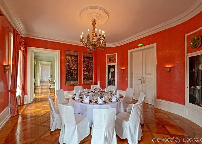 Schloss Reinhartshausen 5*